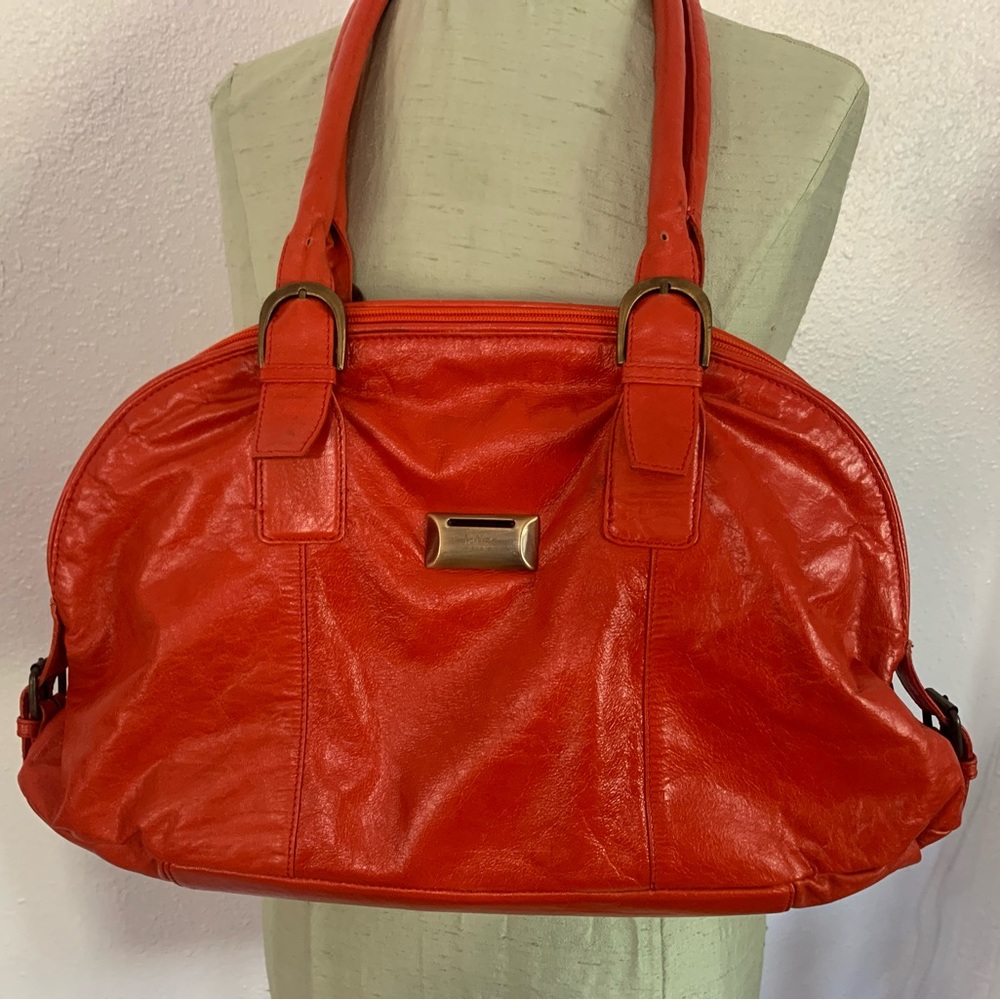 Latico Style 7414 Taylor Shoulder Bag